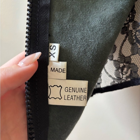 Black Lace-Back Leather Vest - Picture 3 of 8